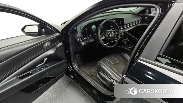 Hyundai The New Avante (CN7) 2023 Черный из Кореи, фото 2