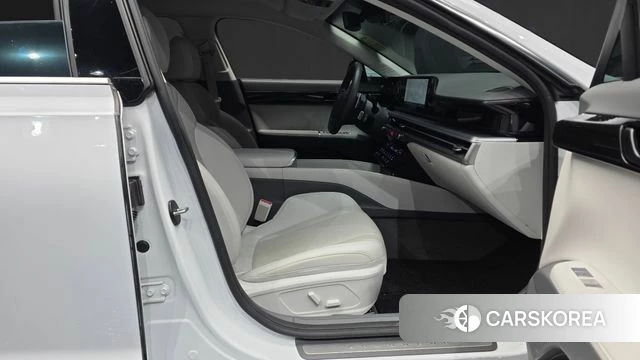 Hyundai Grandeur (GN7) 2023 Белый из Кореи, фото 2