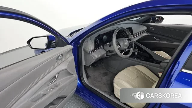 Hyundai The New Avante (CN7) 2023 Синий из Кореи, фото 2