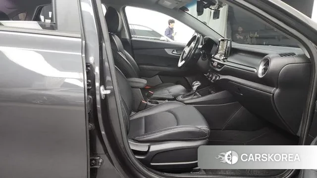 Kia Come New K3 2018 Серый из Кореи, фото 2