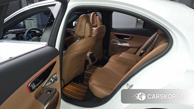 Mercedes-Benz E-Class W214 2026 Белый из Кореи, фото 2