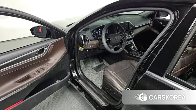 Hyundai Grandeur IG Hybrid 2019 Черный из Кореи, фото 2