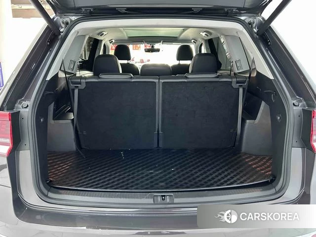 Volkswagen Tourang 2019 Черный из Китая, фото 2