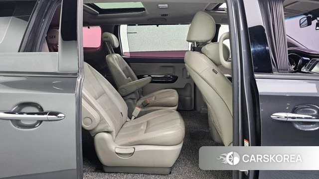 Kia All New Carnival 2018 Серый из Кореи, фото 2