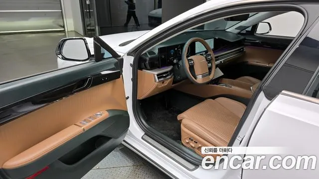 Hyundai Grandeur Hybrid (GN7) 2023 Белый из Кореи, фото 2