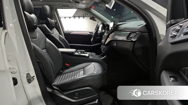 Mercedes-Benz GLE - Class W166 2018 Белый из Кореи, фото 2