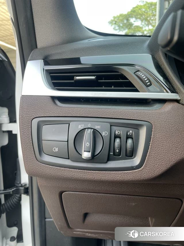 BMW X1 2023 Белый из Китая, фото 2