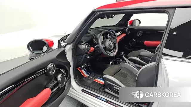 Mini Cooper S 2021 Серебряный из Кореи, фото 2