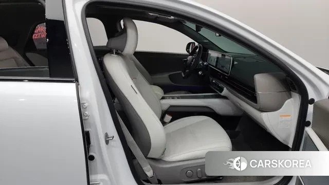 Hyundai Ionic 6 2023 Белый из Кореи, фото 2