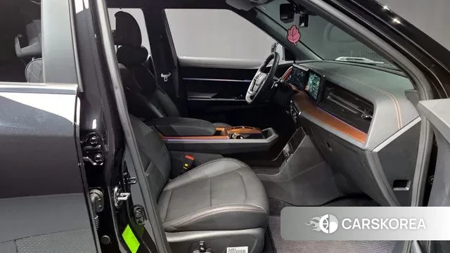 Ssangyong The New Torres 2024 Черный из Кореи, фото 2