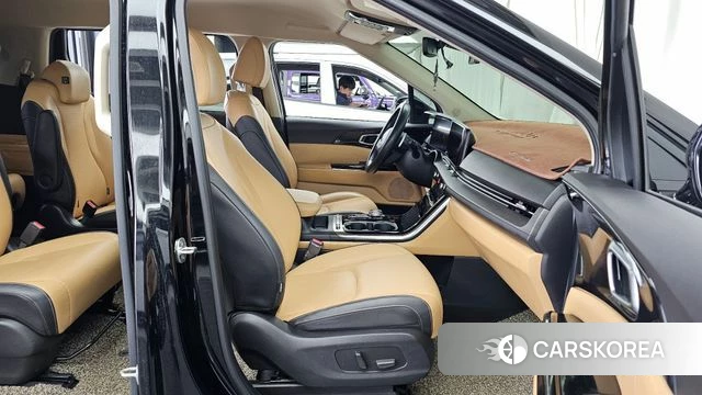 Kia Carnival 4th generation 2021 Черный из Кореи, фото 2