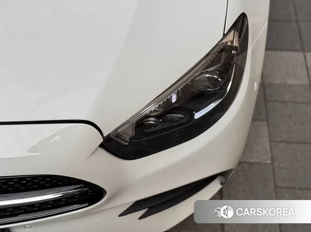 Mercedes-Benz E-Class W213 2022 Белый из Кореи, фото 2