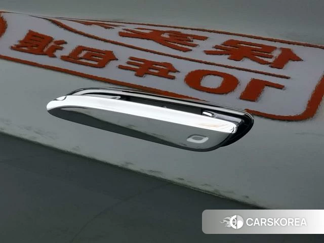 Mercedes-Benz E-class 2025 Черный из Китая, фото 2