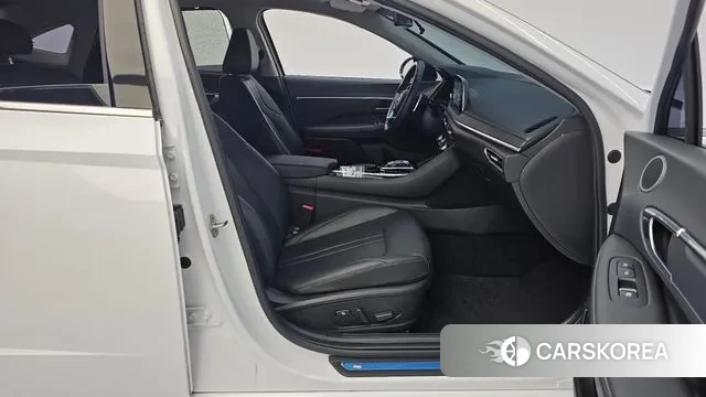 Hyundai Sonata (DN8) 2022 Белый из Кореи, фото 2