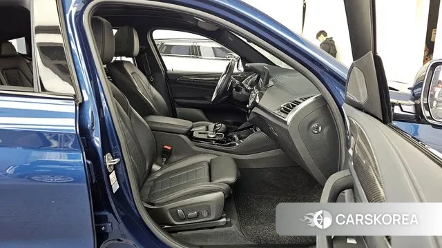 BMW X4 (G02) 2024 Синий из Кореи, фото 2