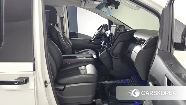 Hyundai Staria 2024 Белый из Кореи, фото 2