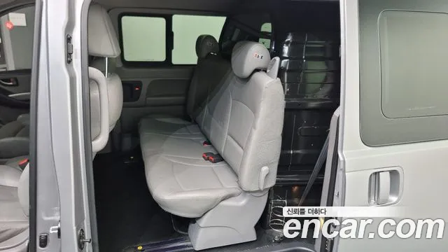 Hyundai The New Grand Starex 2021 Серебряный из Кореи, фото 2