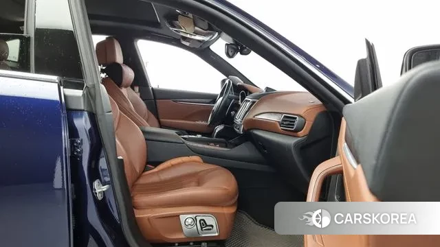 Maserati Levante 2019 Синий из Кореи, фото 2