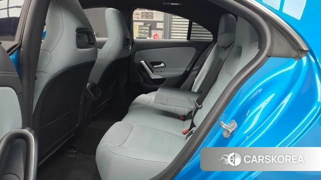 Mercedes-Benz CLA-Class C118 2025 Небесно-голубой из Кореи, фото 2