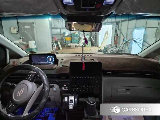 Hyundai Staria 2025 Белый из Кореи, фото 2