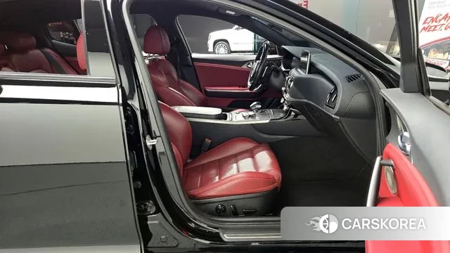 Kia Stinger 2018 Черный из Кореи, фото 2