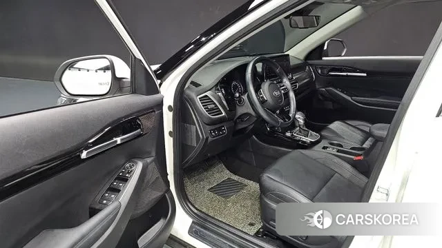 Kia Seltos 2021 Белый из Кореи, фото 2