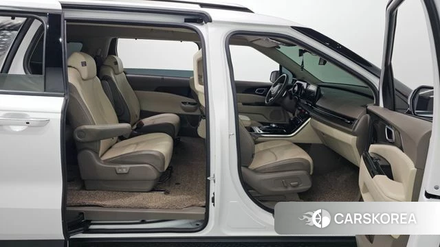 Kia Carnival 4th generation 2022 Белый из Кореи, фото 2