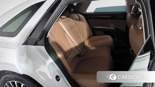 Hyundai Grandeur Hybrid (GN7) 2025 Белый из Кореи, фото 2
