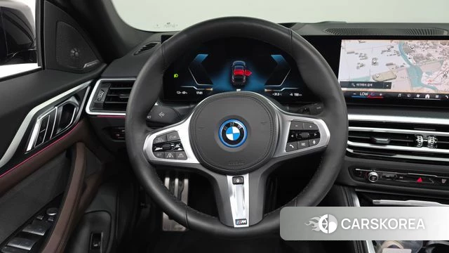 BMW i4 2023 Черный из Кореи, фото 2