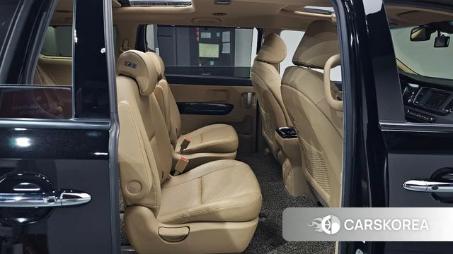 Kia The New Carnival 2019 Черный из Кореи, фото 2