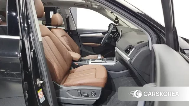 Audi Q5 (FY) 2020 Черный из Кореи, фото 2