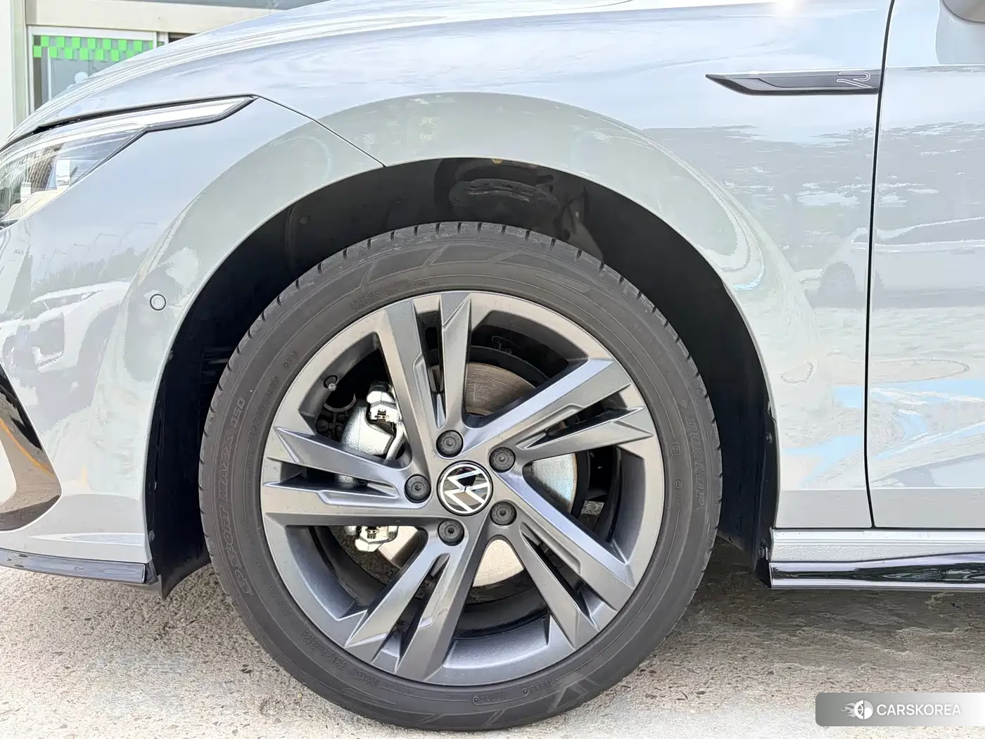Volkswagen Golf 2024 Silver/gray из Китая, фото 2
