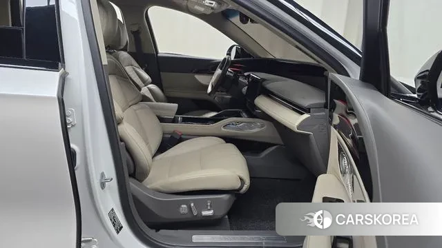 Lincoln Nautilus 2nd Generation 2024 Белый из Кореи, фото 2