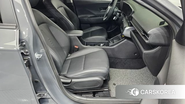 Hyundai Kona (SX2) 2025 Серый из Кореи, фото 2