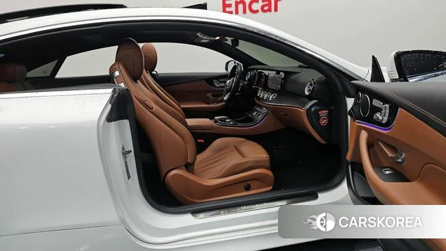 Mercedes-Benz E-Class W213 2019 Белый из Кореи, фото 2