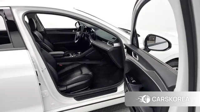 Kia K5 3rd generation 2022 Белый из Кореи, фото 2