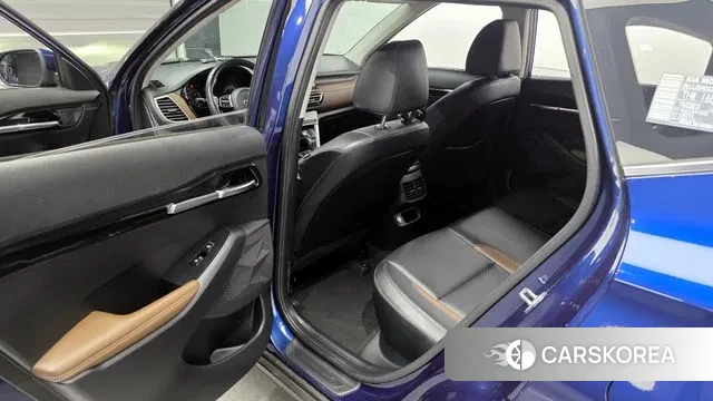 Kia Seltos 2020 Синий из Кореи, фото 2