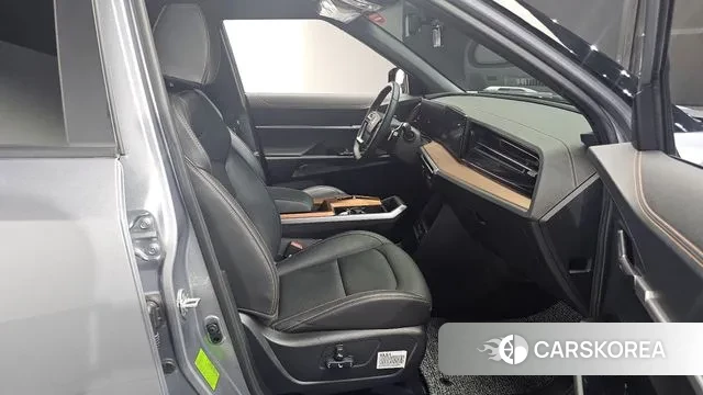 Ssangyong The New Torres 2025 Серебристо-серый из Кореи, фото 2