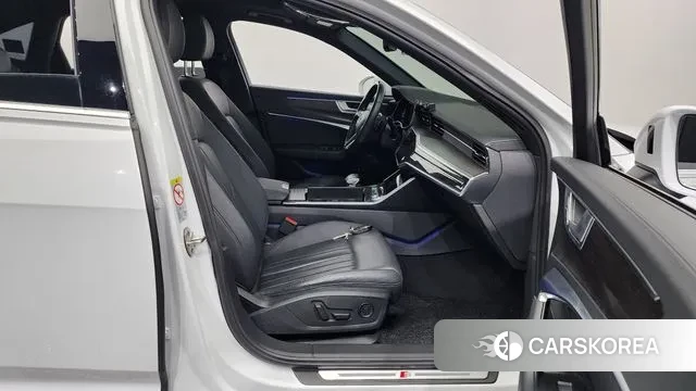 Audi A6 (C8) 2019 Белый из Кореи, фото 2