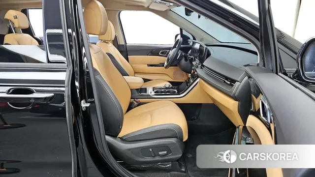 Kia Carnival 4th generation 2022 Черный из Кореи, фото 2