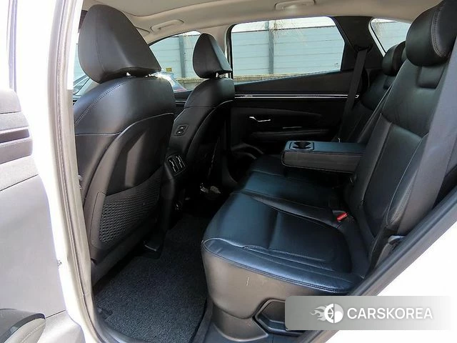 Hyundai Tucson Hybrid (NX4) 2021 Белый из Кореи, фото 2