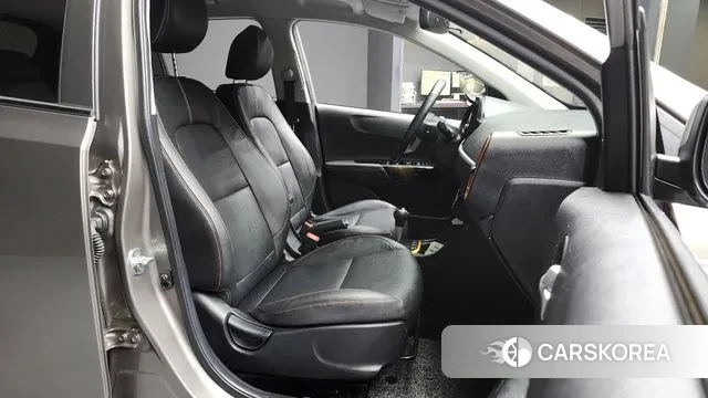 Kia Morning Urban (JA) 2020 Песочный из Кореи, фото 2