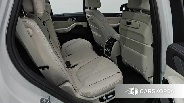 BMW X5 (G05) 2025 Белый из Кореи, фото 2