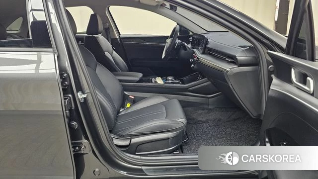 Kia The New K5 3rd generation 2025 Серый из Кореи, фото 2