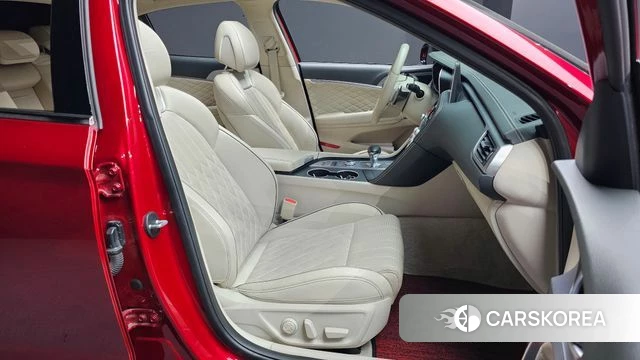 Genesis G70 2019 Красный из Кореи, фото 2