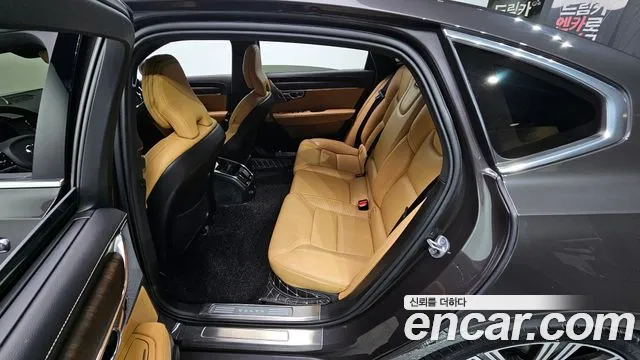 Volvo S90 2022 Серый из Кореи, фото 2