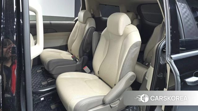 Kia The New Carnival 4th Generation 2024 Черный из Кореи, фото 2
