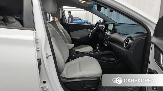 Hyundai The New Kona 2022 Белый из Кореи, фото 2