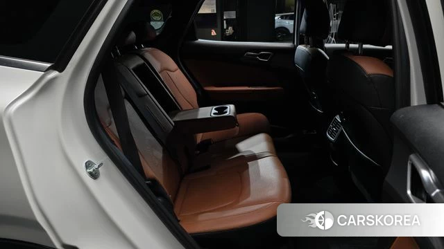 Kia Sportage 5th Generation 2022 Белый из Кореи, фото 2