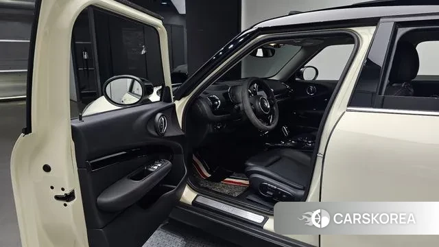 Mini Cooper Clubman 2020 Жемчужный цвет из Кореи, фото 2